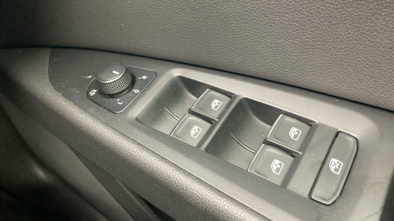 SEAT Leon 1.4 EcoTSI 150 FR 5dr [Technology Pack] Petrol Hatchback